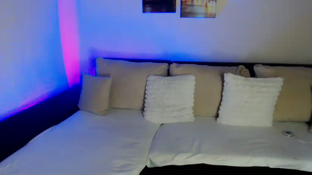Cayenne_ – [Showup] College Girl Licking Pvt – 2026-06-17 09:34:24
