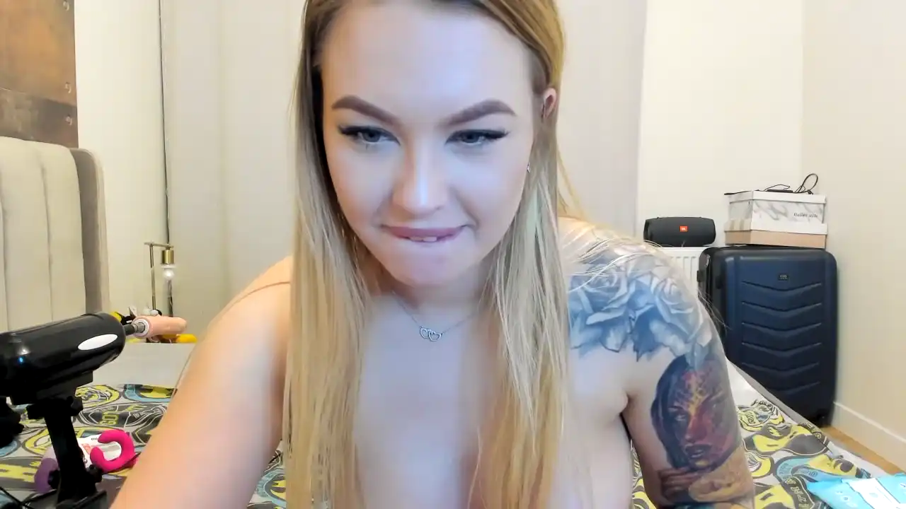Nataliewayne_ – [Showup] Adult Nice Camwhores – 2026-01-14 00:48:05