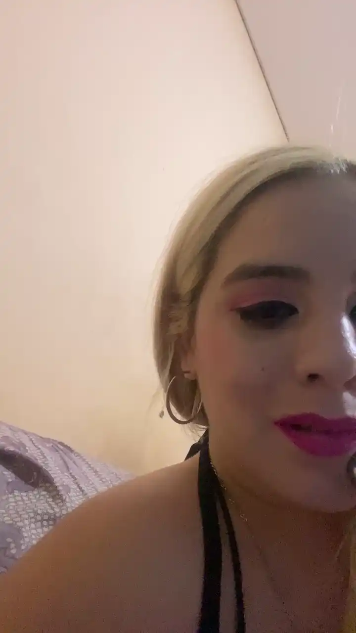 Diablitaonfire1 – [Cam4] Home Alone Erotic Natural Body – 2026-06-16 12:20:10