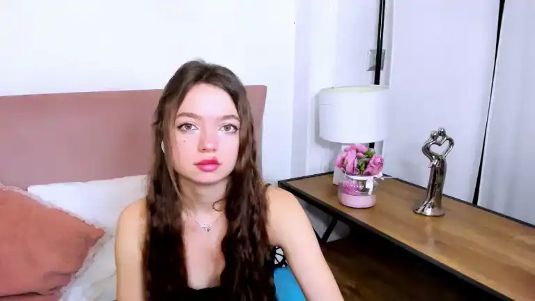 Gracelips – [Streamate] Multi Goal Show Chica Anal – 2025-07-02 10:42:44