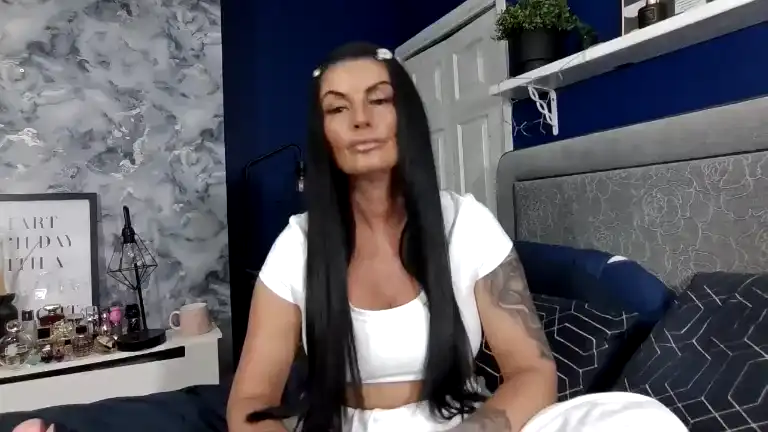 Bellavixen23 – [Streamate] Dick Beauty Fucks Herself – 2026-07-26 00:05:08