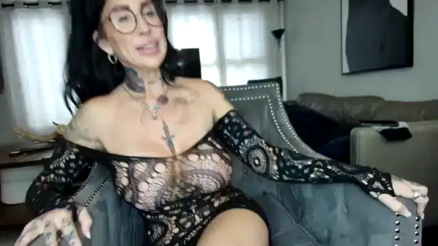 Milfybaby – [Myfreecams] Webcamchat Surprise Crazyticket – 2026-05-20 08:00:02