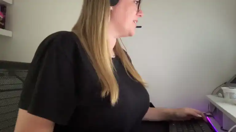 Tittietia19 – [Streamate] Private Video Real Slut Slutty – 2025-02-20 08:50:24