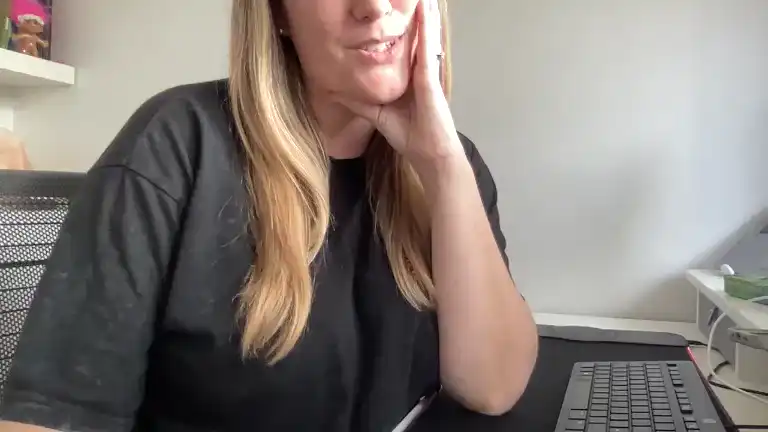 Tittietia19 – [Streamate] Doggy Tru Private Cam Show – 2026-01-13 16:00:02