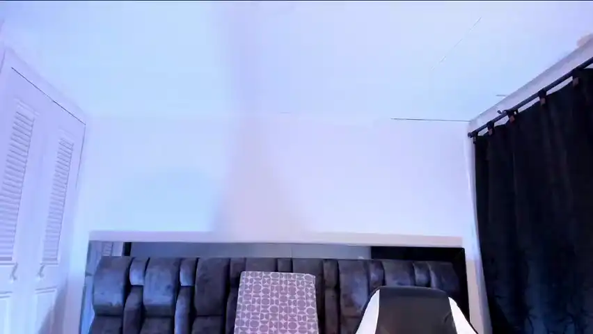 Carolhorny – [Amateur.tv] Interactive Toy Ticket Cum Video Fucks Herself – 2026-06-08 22:51:37