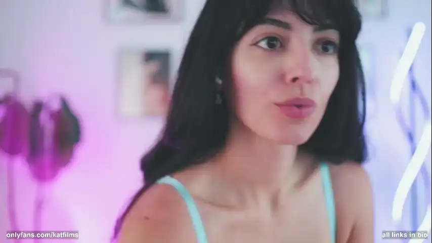 Katdreams – [Chaturbate] Horny Fantastic Boobs Flashing Ass – 2026-01-23 10:36:05