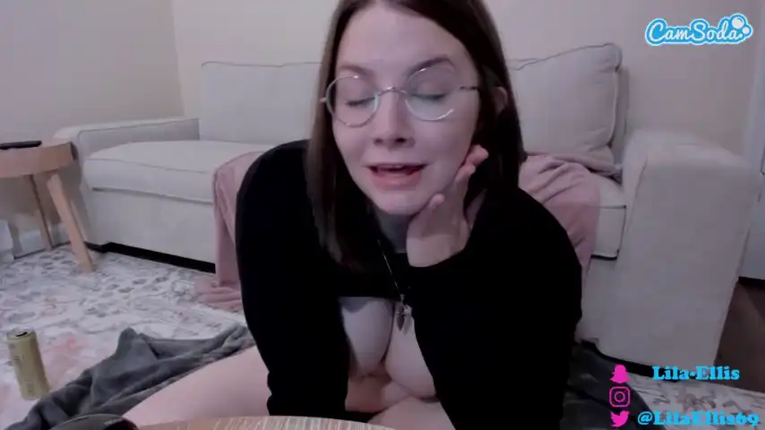 Lila-ellis – [Camsoda] Sexy Sister Dream Girl Shaved – 2025-12-25 15:05:06