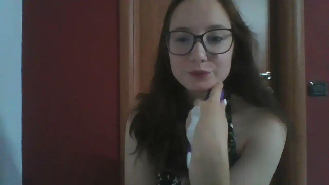 Vanillafoxy – [Cam4] Free Porn Romantic Stunning – 2025-04-10 12:25:10