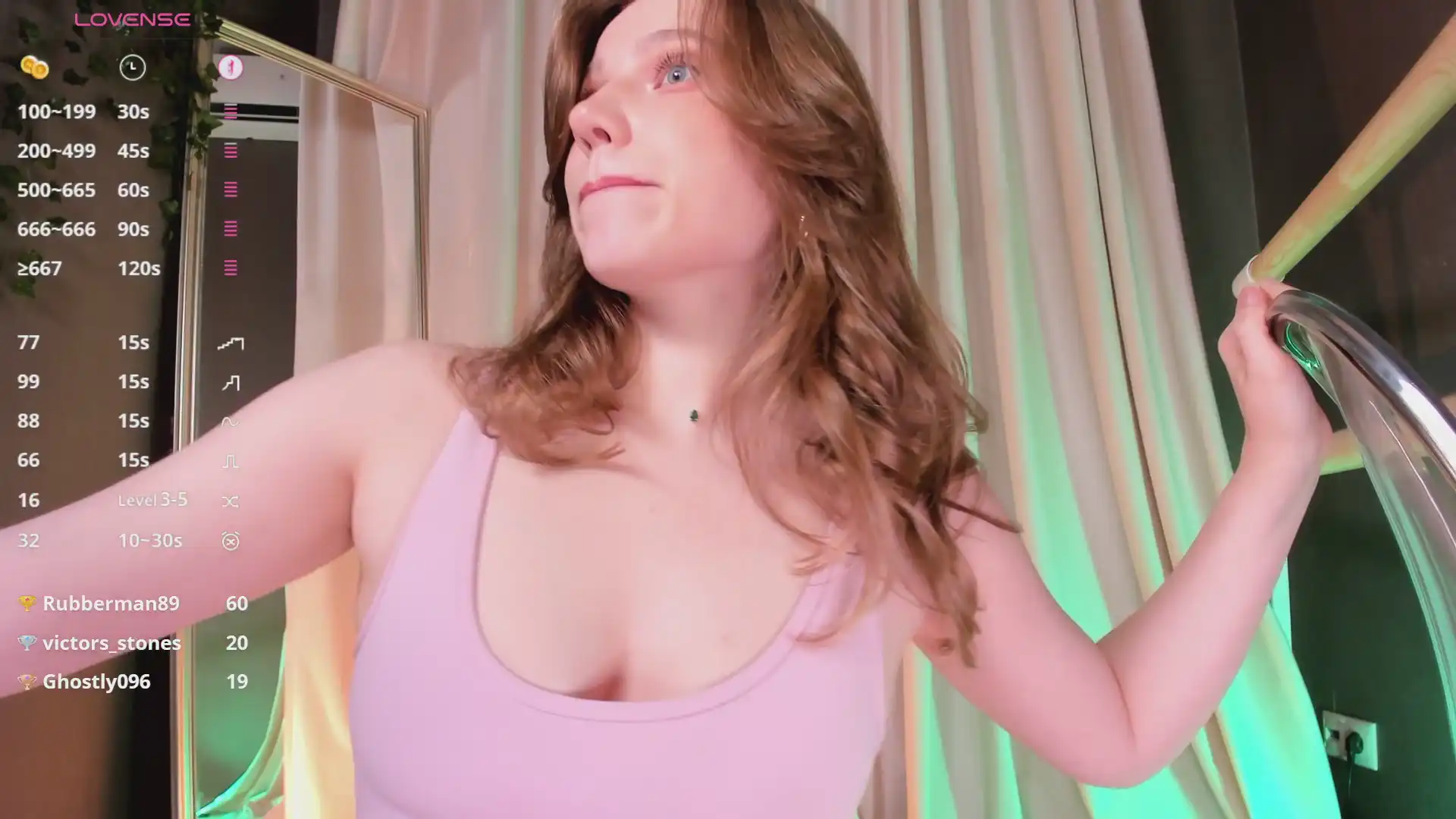 F_lexi – [Dreamcam] Pvt Spy Closeup – 2025-09-10 19:49:39