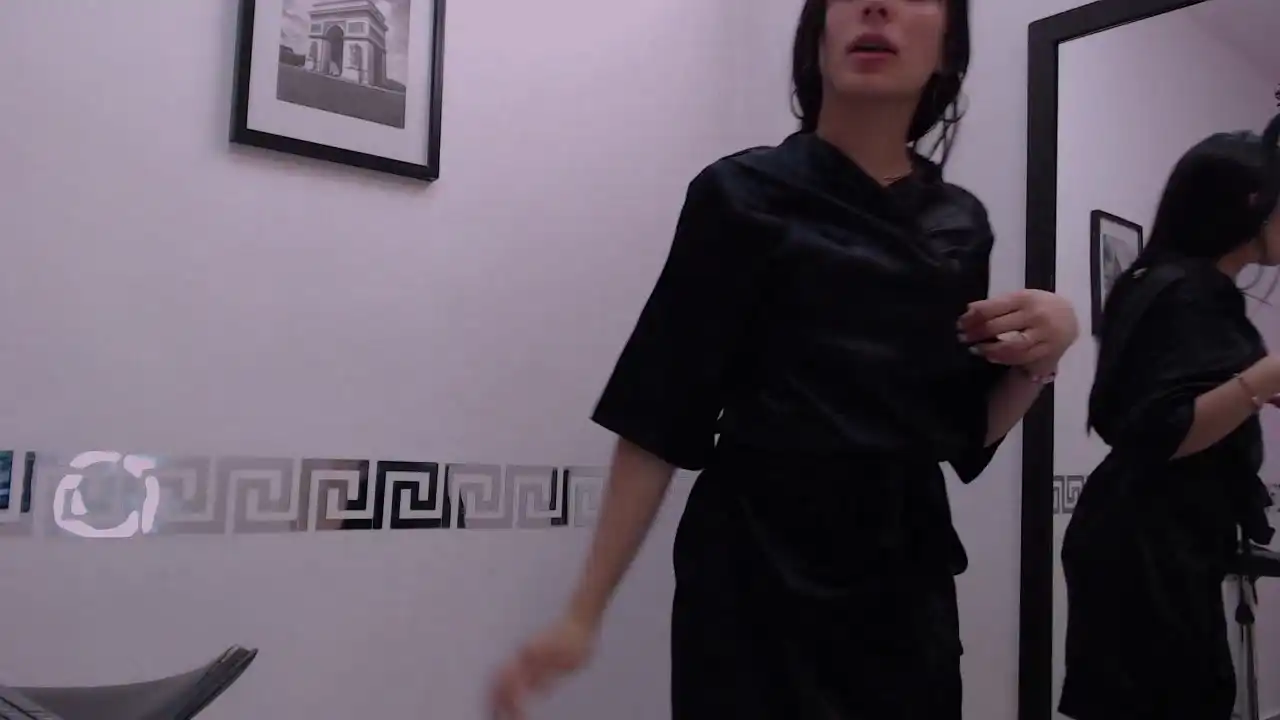 Jinjoness – [Xlovecam] Naked Model Oral Romantic – 2025-04-10 04:25:38