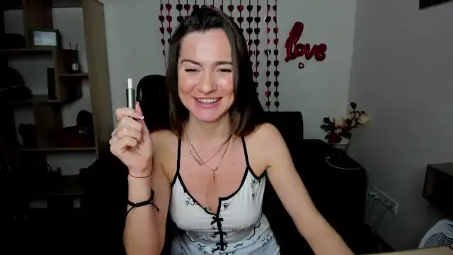 Tilly_casti – [Myfreecams] Sexcam Shaved Reach Orgasm – 2025-11-24 11:10:41