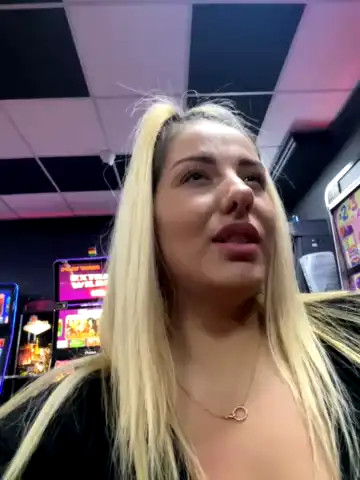 Darlineblair – [Stripchat] Russian Girl Hidden Body – 2025-12-02 11:03:30