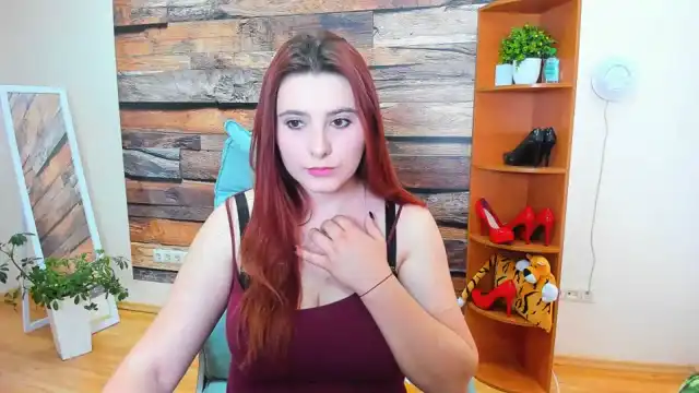 Firstlovee – [Xlovecam] Fucks Herself Camera Amateur – 2025-05-22 16:05:28