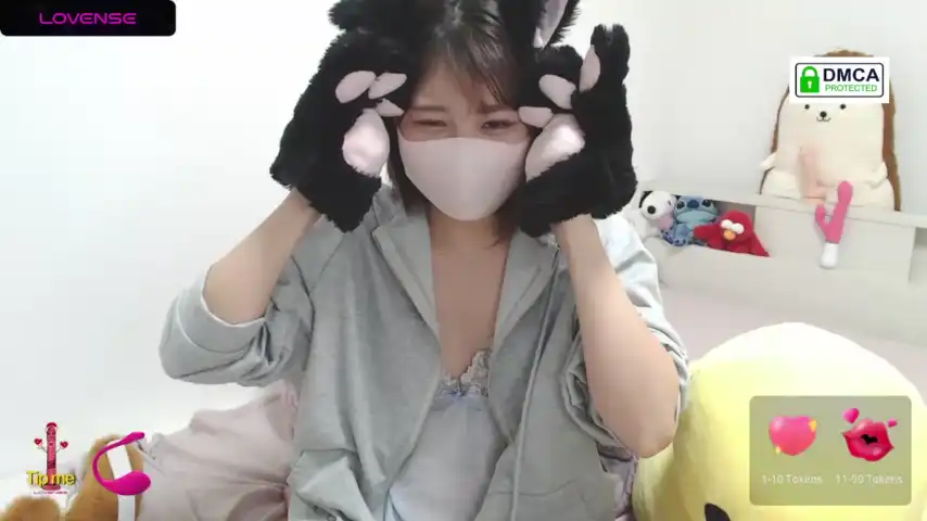 Suzu_ – [Stripchat] Nice Pussy Naked – 2025-10-27 13:56:00