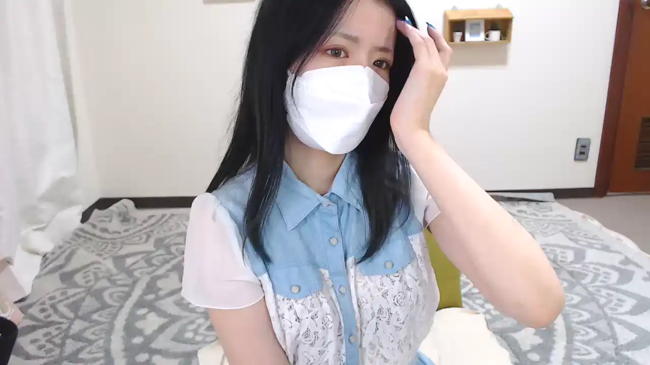 Moexyz – [Sakuralive] Livecam Young Slut Gets Lucky – 2025-10-27 20:53:43