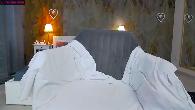 Alysadiamond – [Myfreecams] Insane Orgasm Romantic Natural – 2025-12-03 01:50:55