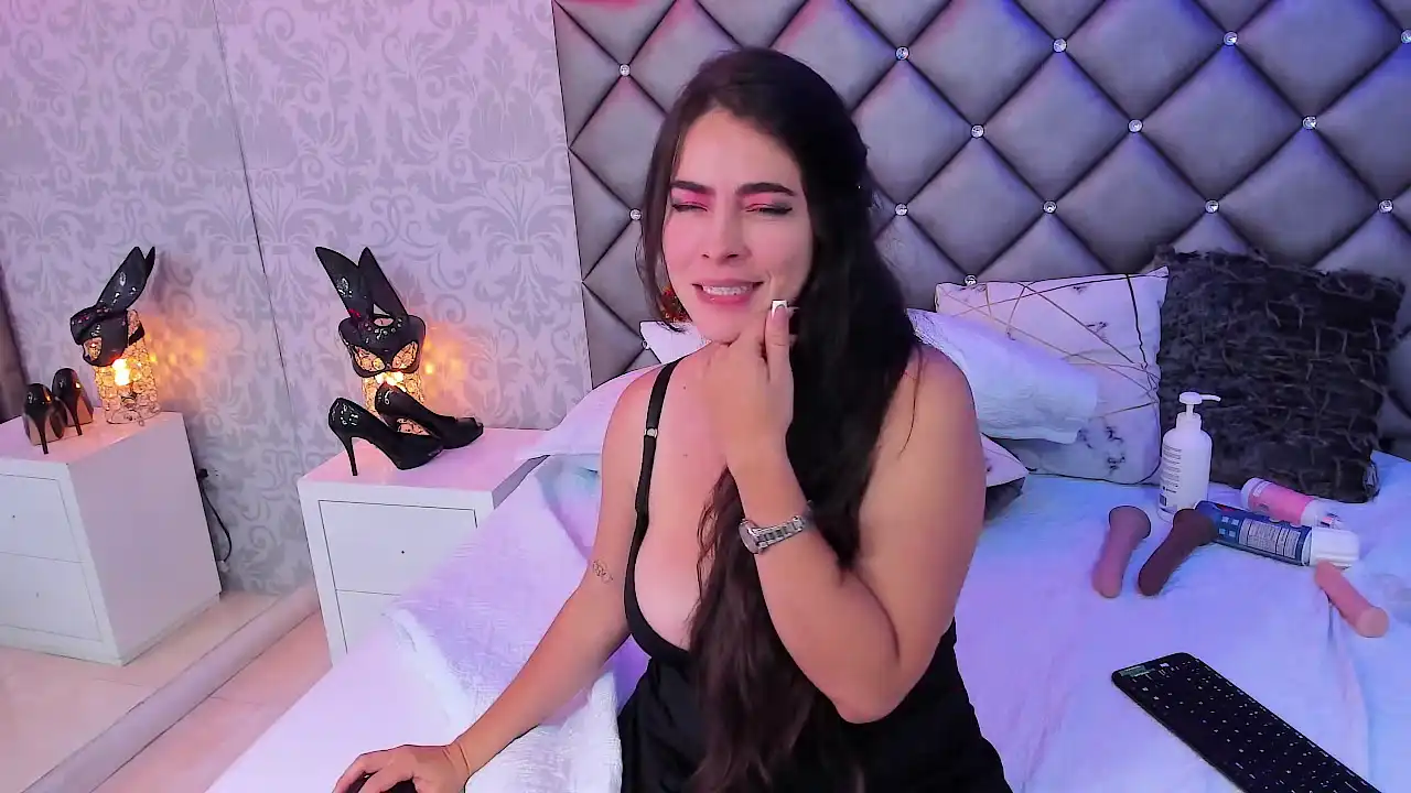 Christinebray – [Xlovecam] Stunning Tru Private Best – 2026-02-03 22:54:52