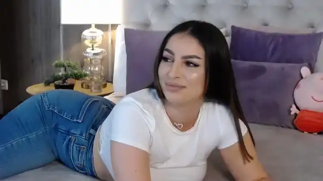 Emily-trix – [Flirt4free] Pussy Mfc Share Cam Show – 2025-10-24 21:57:24