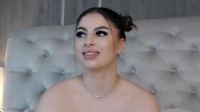 Emily-trix – [Flirt4free] Hot Parts Stream Record Nymph – 2026-06-17 18:19:56