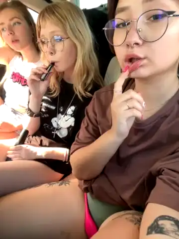 Lisetinypoet – [Stripchat] Incredible Women Hot Body – 2026-04-09 18:32:19