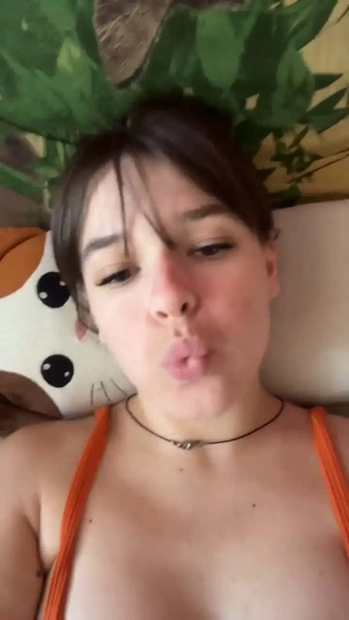Herliossa – [Xlovecam] First Time Fuck Her Hard Real – 2025-05-14 05:52:05