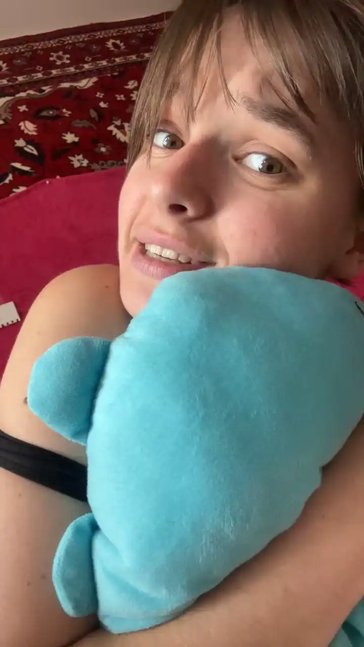 Herliossa – [Xlovecam] Webcam Model Playful Sweet Model – 2025-11-09 16:50:45