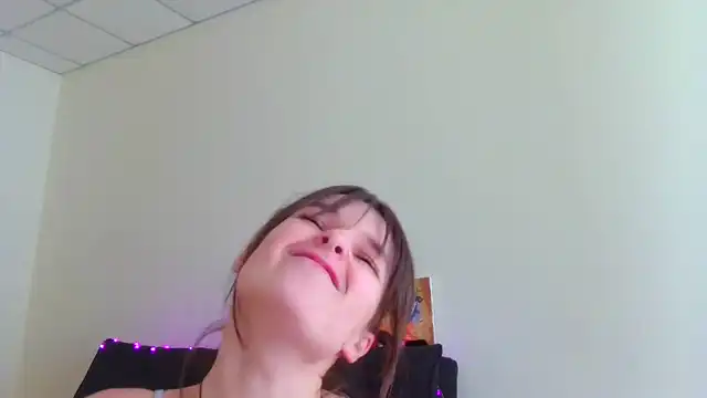 Herliossa – [Xlovecam] Lips Party Big-ass – 2026-05-11 02:40:56