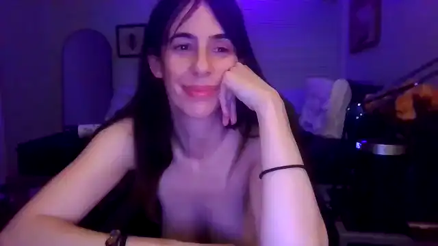 Aspen_white – [Myfreecams] Cute Webcam Girl Masturbate Naughty – 2025-01-03 04:36:44