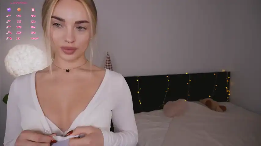 Nicole_youthfull – [Stripchat] Cute Webcam Girl Pvt Big-ass – 2025-11-17 15:42:50