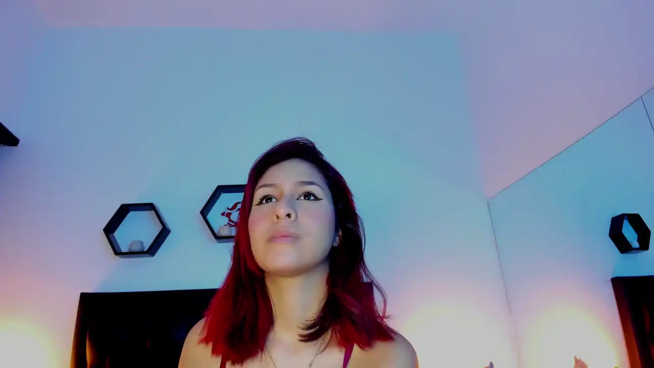 Lilithromanov – [Xlovecam] Cute Webcam Girl Cam Video Super – 2026-04-21 16:21:40