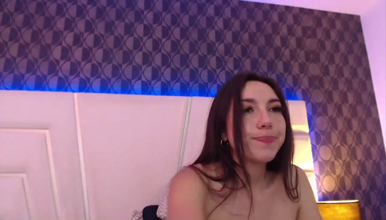 Miareed – [Xlovecam] Fantastic Boobs Closeup Sexy Sister – 2025-07-26 23:00:25