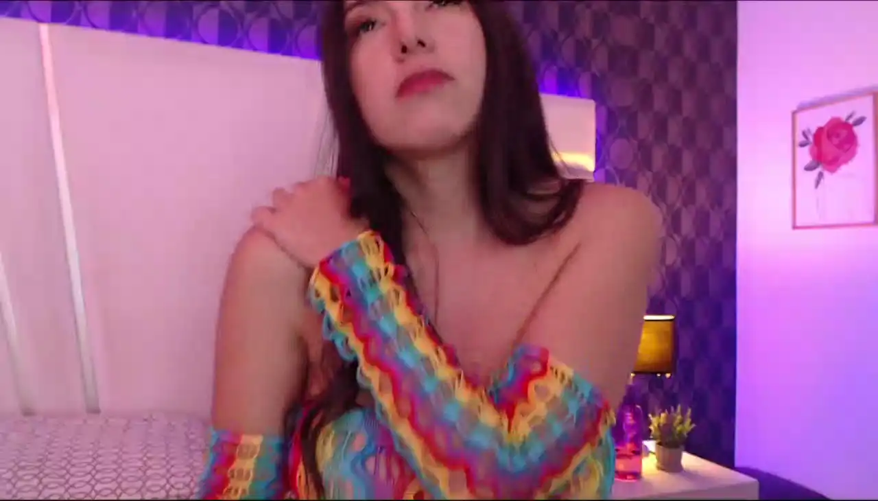 Miareed – [Xlovecam] Natural Body Roleplay Cam Video – 2025-09-19 00:51:43