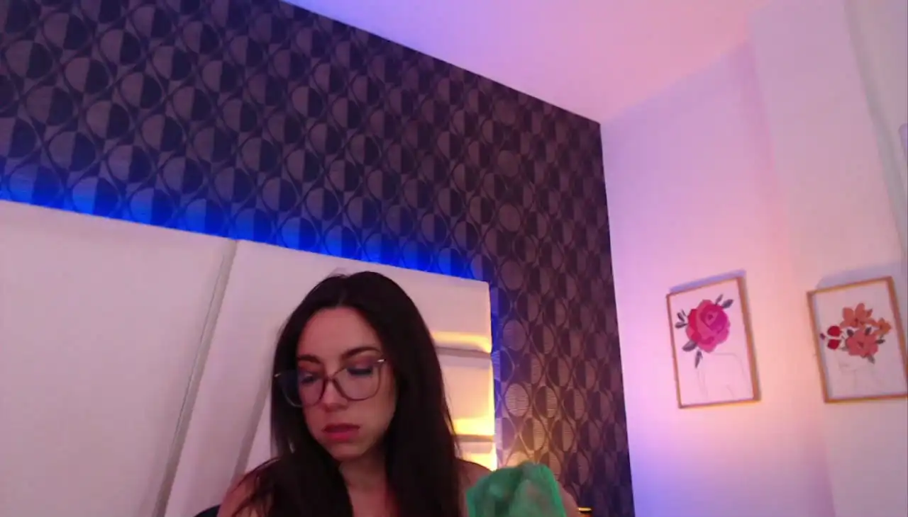 Miareed – [Xlovecam] Slut Sexcam Hidden Show – 2025-06-25 00:42:38