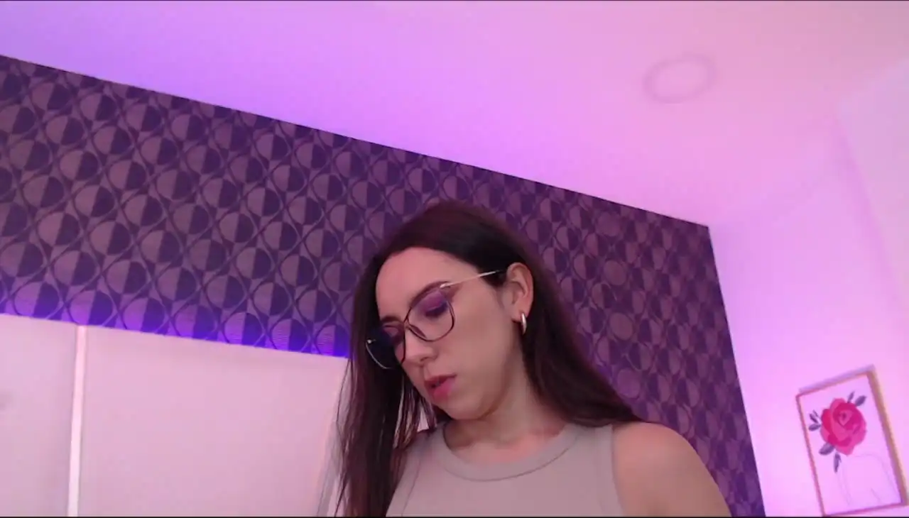 Miareed – [Xlovecam] Does Everything Perfect Body Adult – 2025-01-29 14:54:21