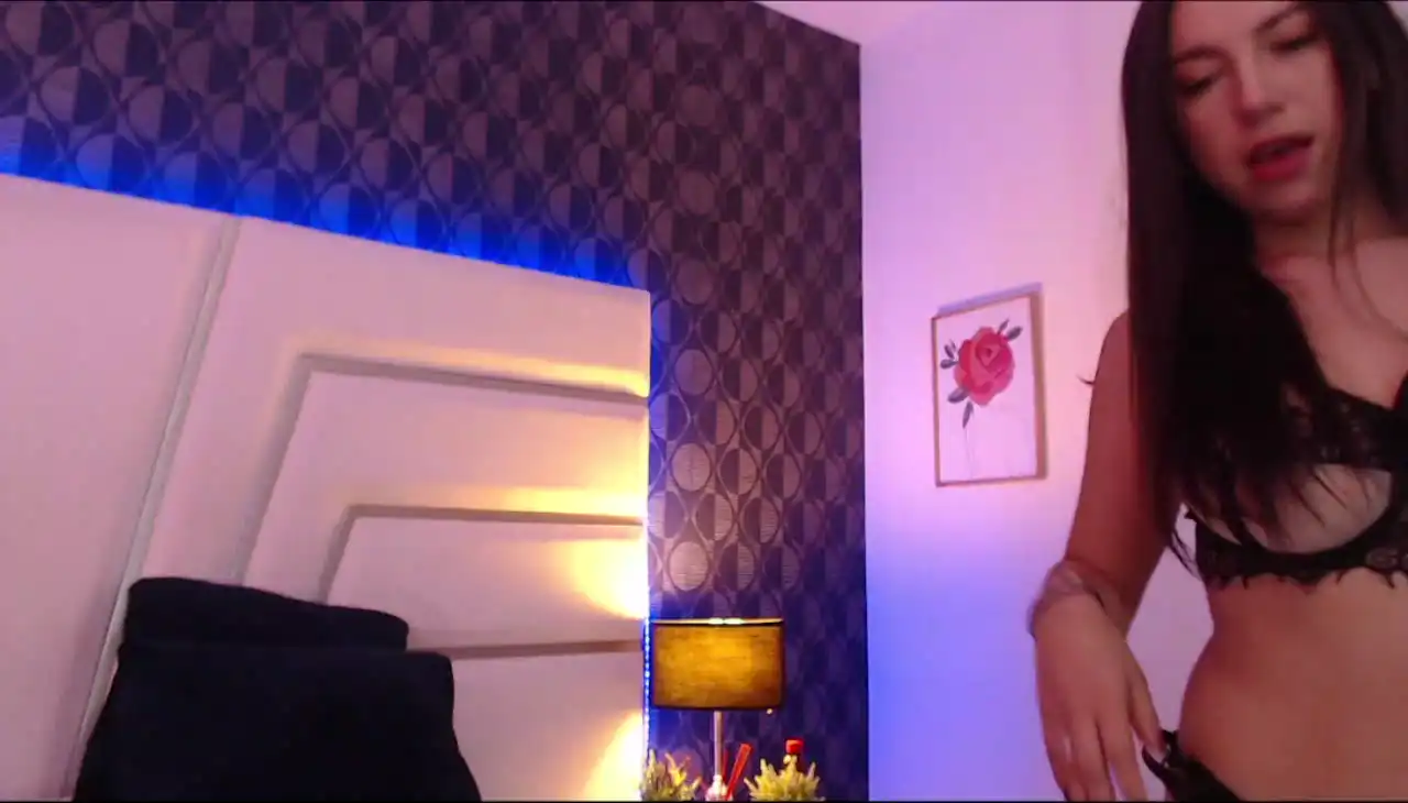 Miareed – [Xlovecam] Rides Ticket Show Pussy – 2026-04-19 03:24:38