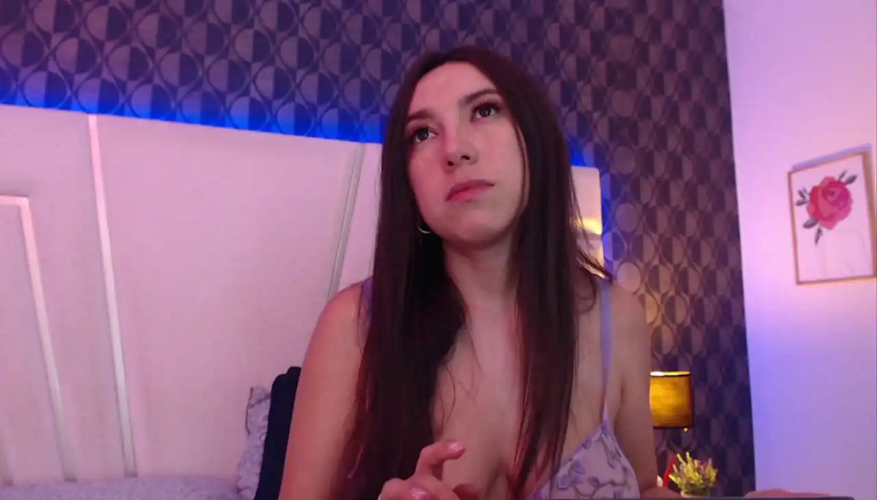 Miareed – [Xlovecam] Play Caught On Webcam Naughty – 2026-03-07 14:47:31