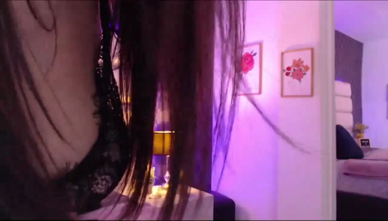 Miareed – [Xlovecam] Loves To Masturbated Free Watch Roleplay – 2025-10-16 04:01:55