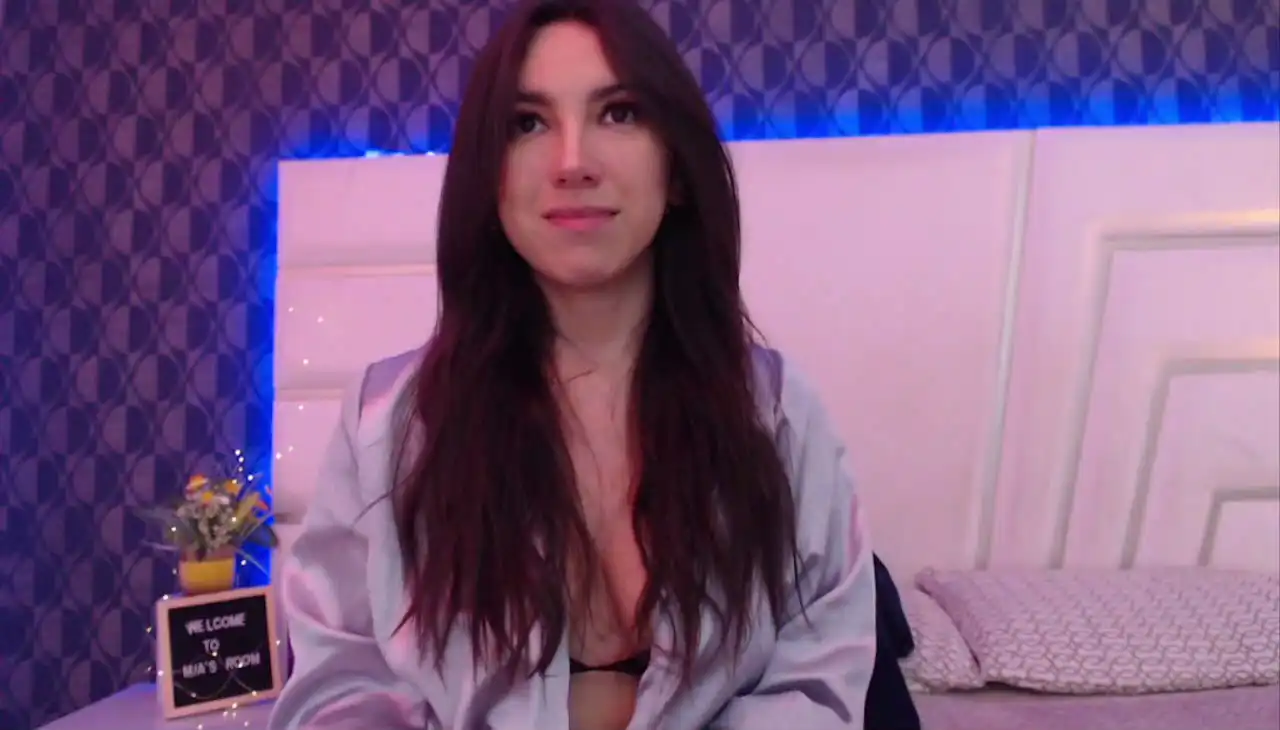 Miareed – [Xlovecam] Camwhores Webcam Recording Natural – 2026-07-02 05:58:24