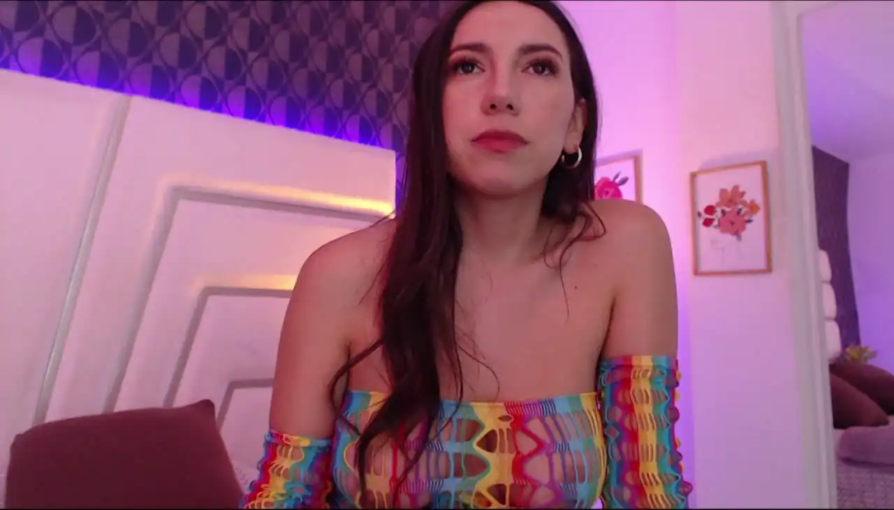Miareed – [Xlovecam] Pussy Tru Private Cam Clip – 2026-03-24 04:33:38