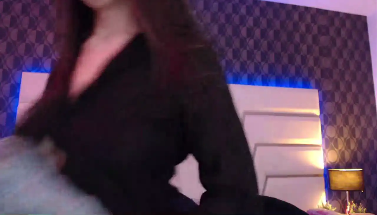 Miareed – [Xlovecam] Suck Dick Beautiful New Video – 2025-07-25 20:19:02