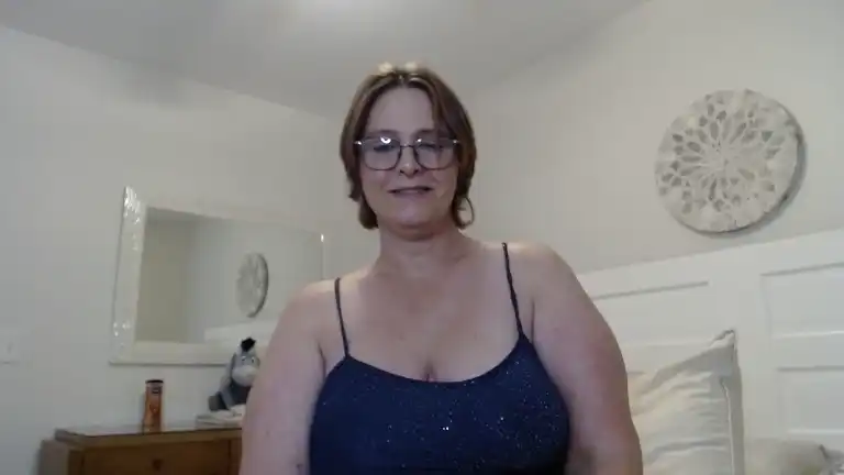 Talliatravels – [Streamate] Shaved Tru Private Does Everything – 2026-01-06 10:57:01
