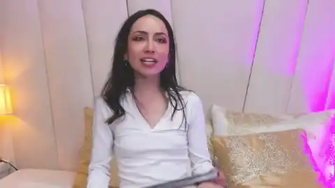 Emilie-tumbler – [Flirt4free] Pretty Face Live Show Pvt – 2025-10-27 01:56:38