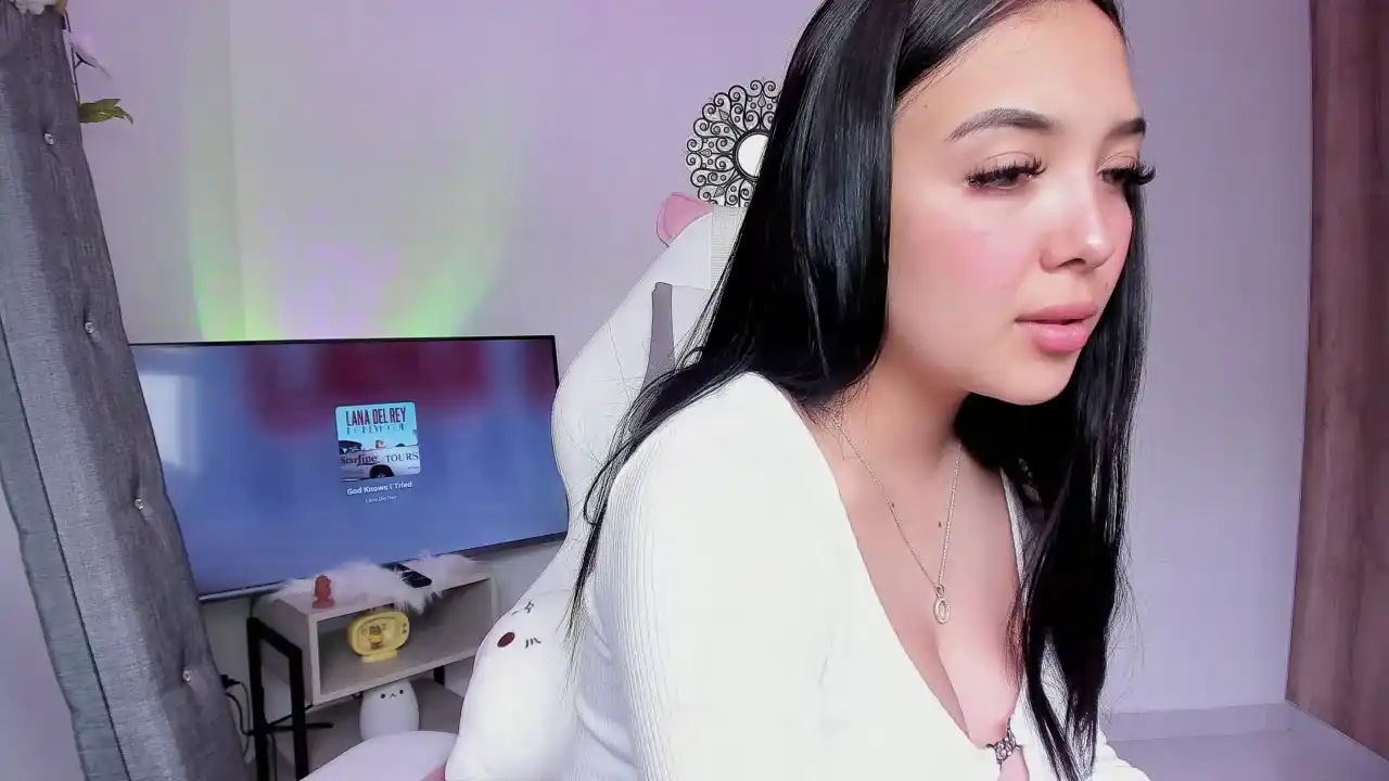 Babymel – [Manyvids Live] Cam Show Doggy Awesome – 2025-12-12 15:22:13