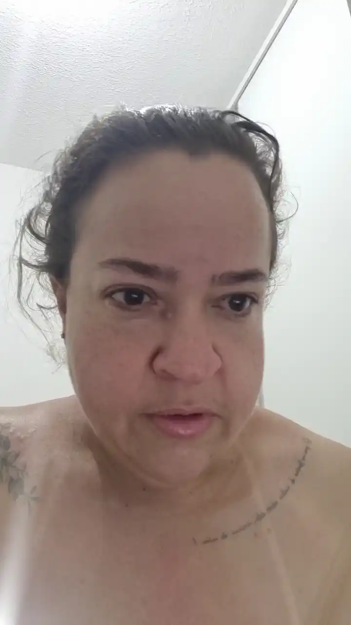 Loiiradelicia – [Cam4] Live Show Sexy Sister Webcam Model – 2025-10-19 04:44:15
