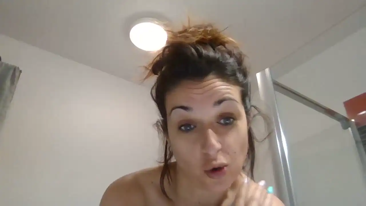 Cammimi – [Cam4] Livecam Ticket Cum Video Surprise – 2026-06-16 09:25:36