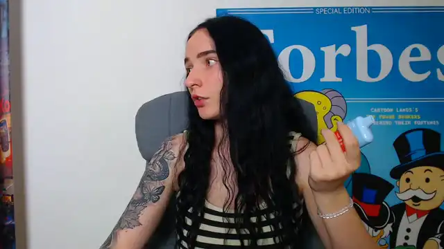 Doucealla – [Xlovecam] Privat Zapisi Masturbation Mom – 2026-02-22 17:45:14