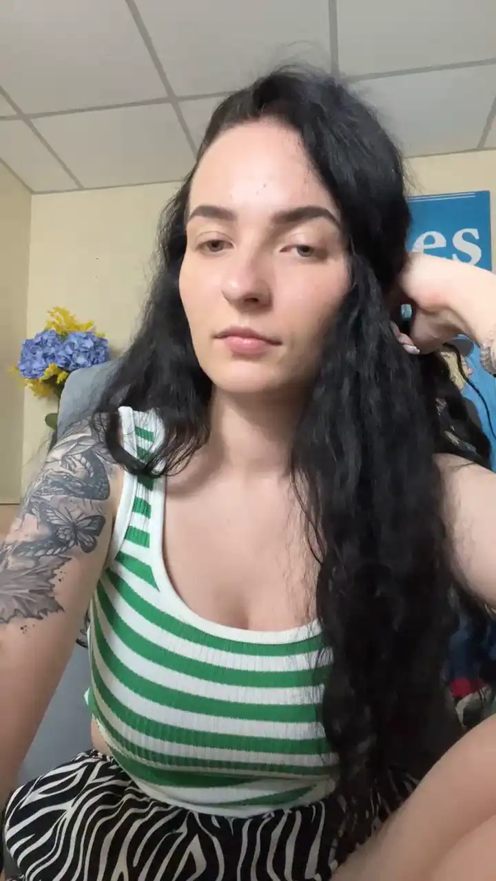 Doucealla – [Xlovecam] Babes Porn Home Video – 2025-10-28 22:34:31