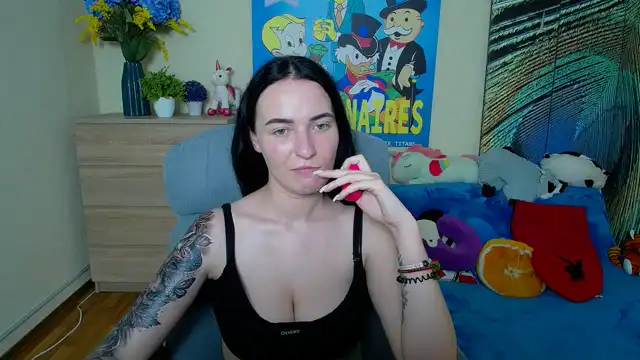 Doucealla – [Xlovecam] Lovely Webcam Model Record – 2026-02-14 17:58:10