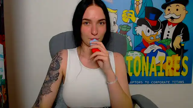 Doucealla – [Xlovecam] Girl Alone Porn Tru Private – 2025-10-22 21:17:30