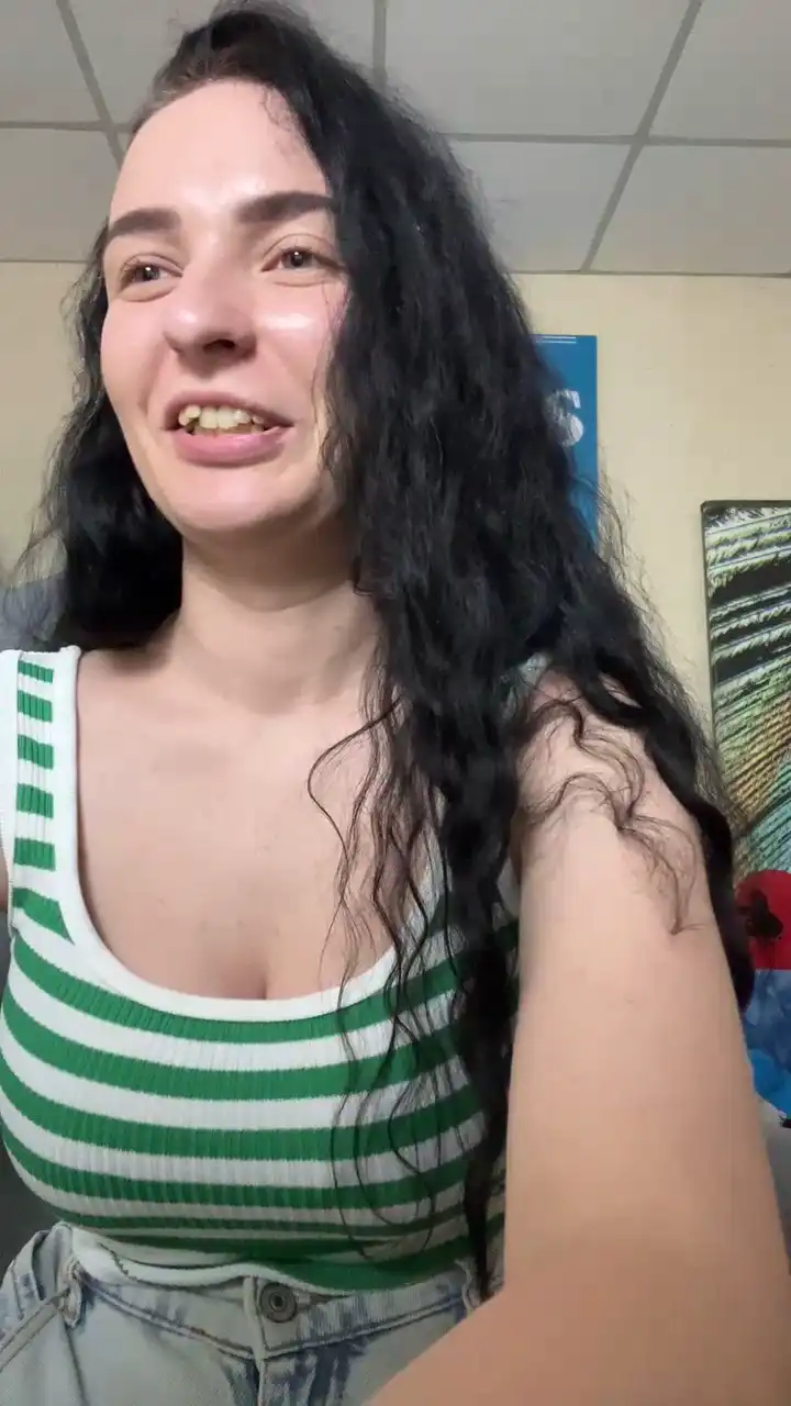 Doucealla – [Xlovecam] Party Hot Masturbate – 2025-08-01 02:47:33